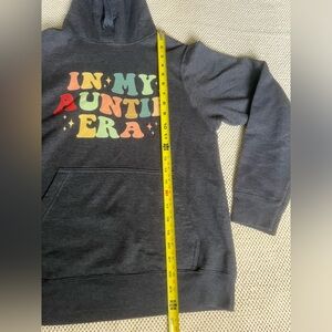 Port & company I my auntie era hoodie women size SMALL grey.